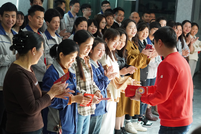 西格傳動(dòng)2024年2月18日復(fù)工大吉，領(lǐng)取開年紅包，共啟新征程(圖2)